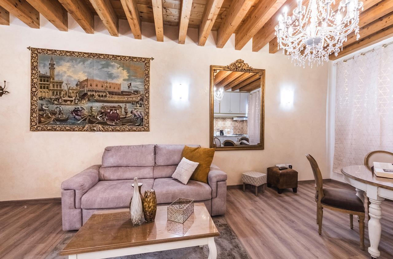 Ca' Teatro Vecchio Apartamento